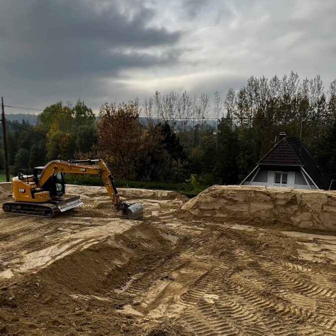 TERRASSEMENT34 1 675X675 | C&B Aménagement Travaux de terrassement pour terrasse, piscine et construction aux alentours de Saint-Louis et Altkirch Belfort
